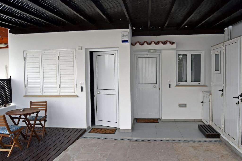 Yialos Luxury Apartments Perivolia Exterior foto